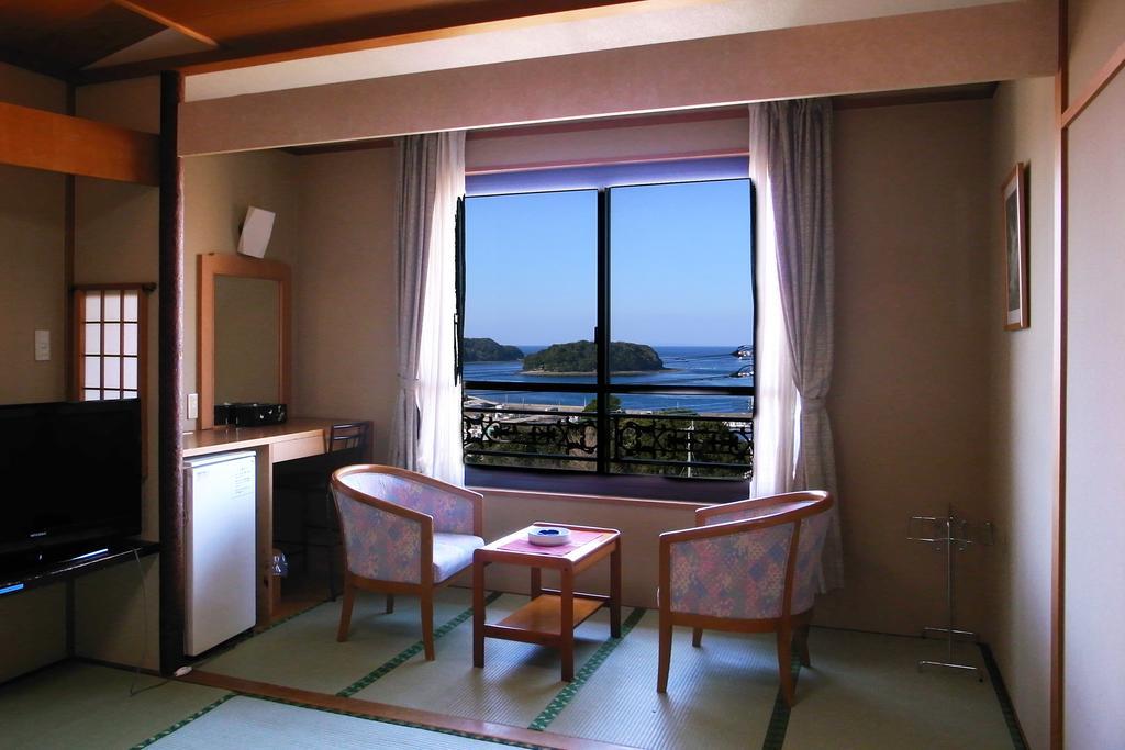 Hotel Saiyo Wakigawa Hirado Ruang foto